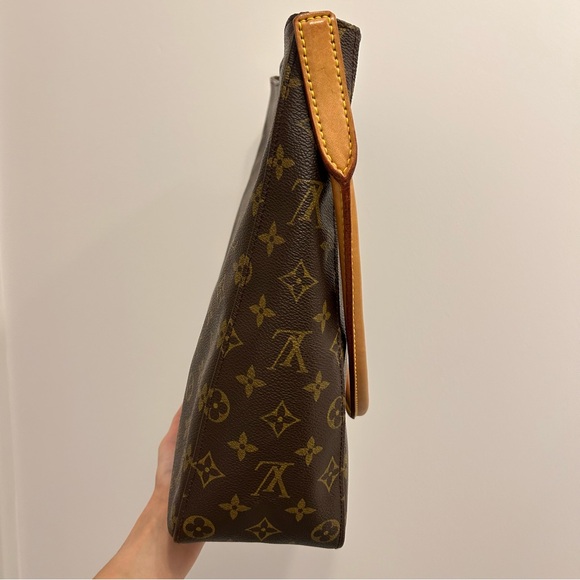 Louis Vuitton Classic Monogram Brown Shoulder Bag - Picture 3 of 14